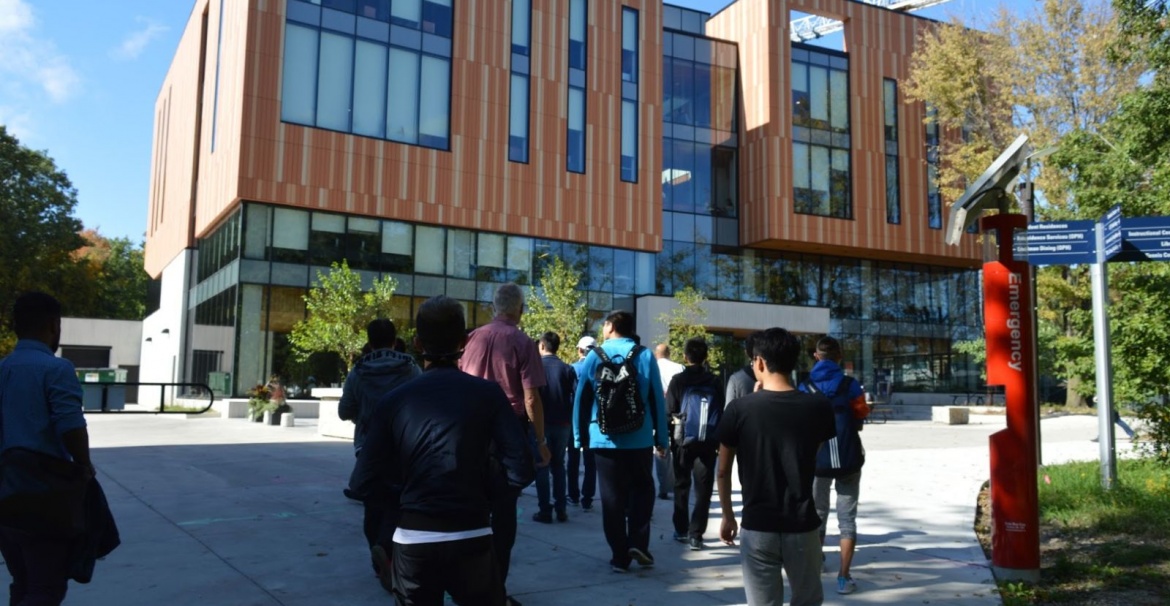 Летние курсы в University of Toronto Summer стоимость в компании Itec