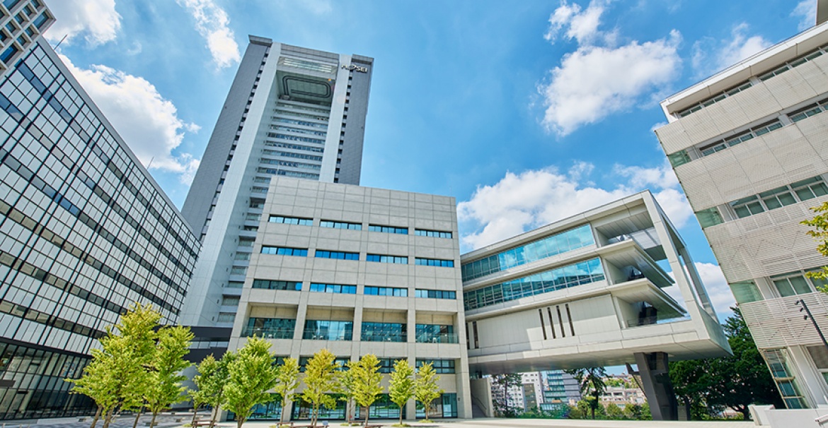 Hosei University