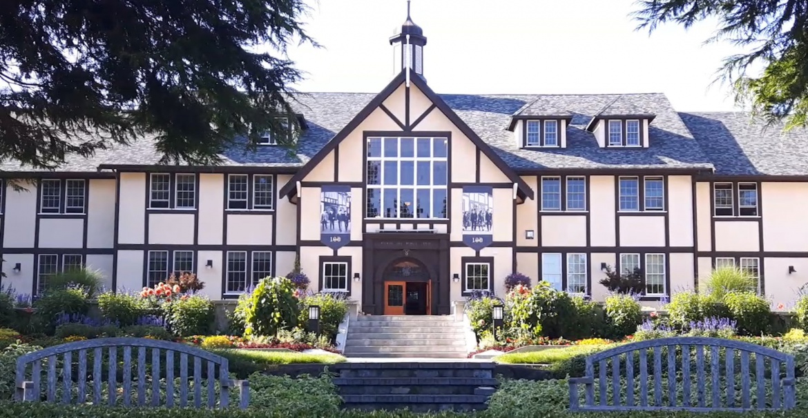 Dwight School/ Brookes Shawnigan Lake School