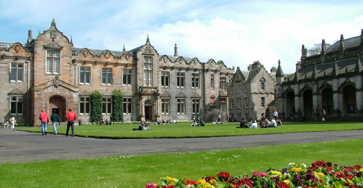 Летние программы в University of St Andrews