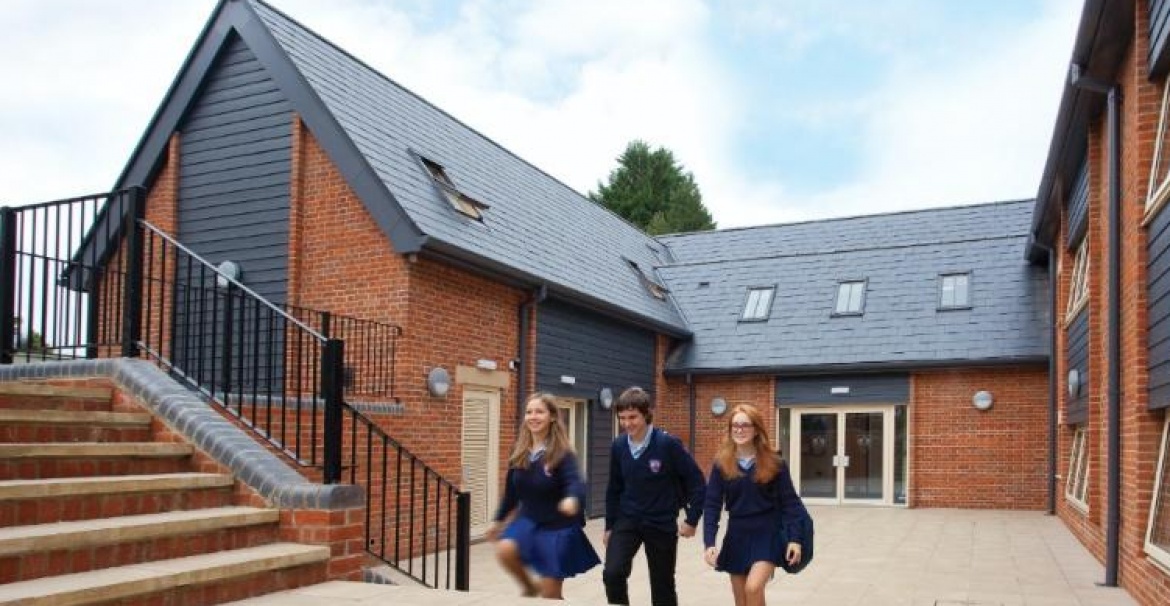 Bishopstrow College online summer