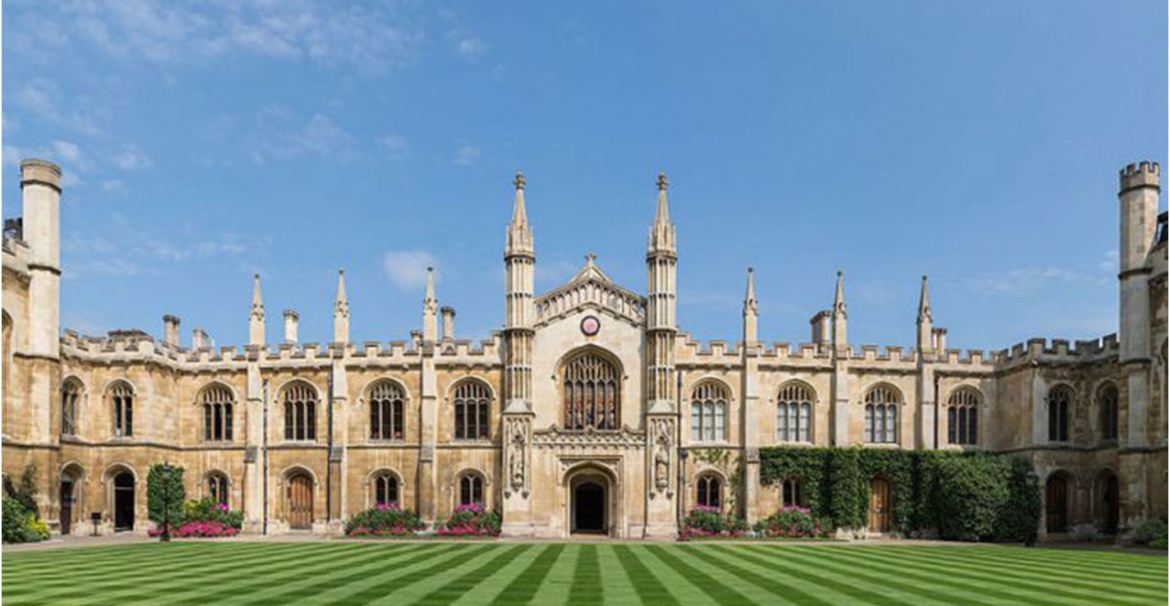 Предметы на английском в University of Cambridge